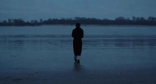 独自的,独自行走的人生旅程